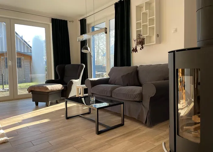 Ferienhaus Am Gutspark 3, Klausdorf, Ca 250 M Bis Zur Badestelle