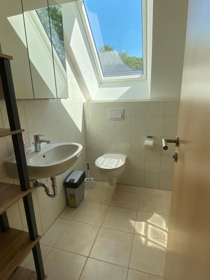 Am Gutspark 3, Klausdorf, Ca 250 M Bis Zur Badestelle Hébergement de vacances Klausdorf (Vorpommern-Rugen)
