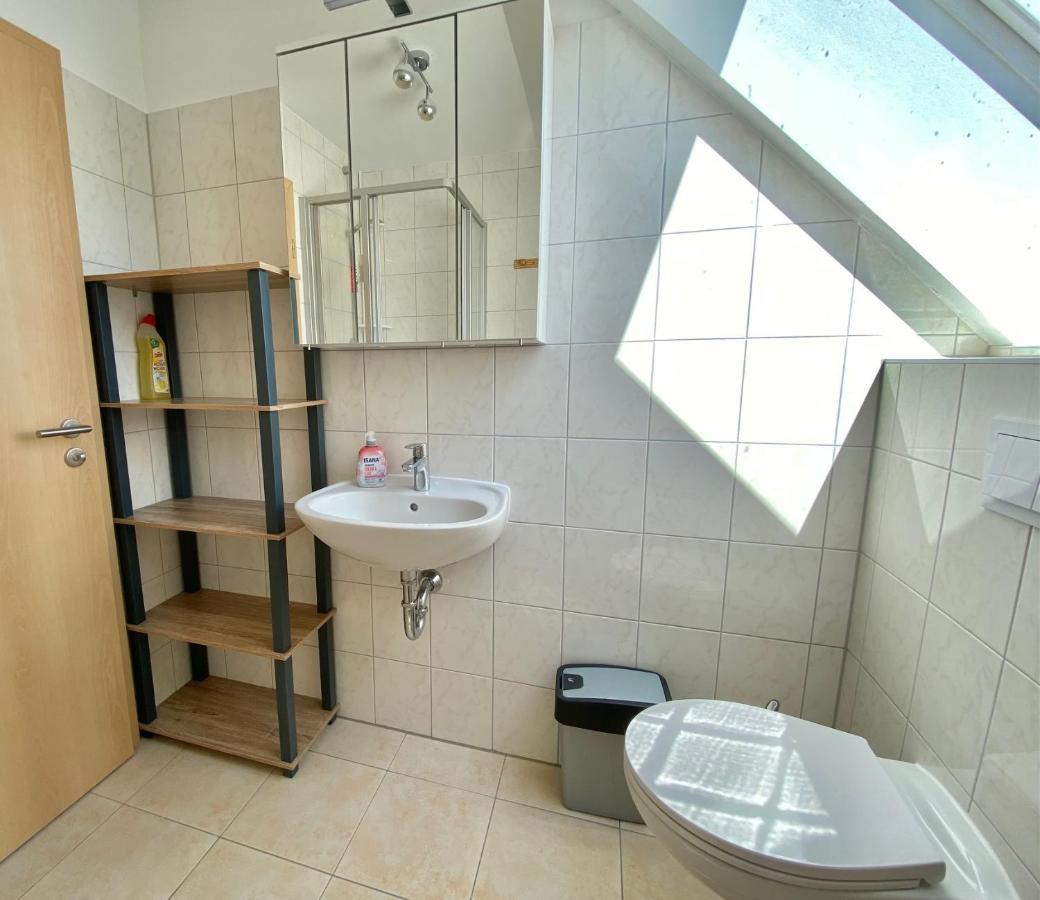 Hébergement de vacances Am Gutspark 3, Klausdorf, Ca 250 M Bis Zur Badestelle Klausdorf (Vorpommern-Rugen)