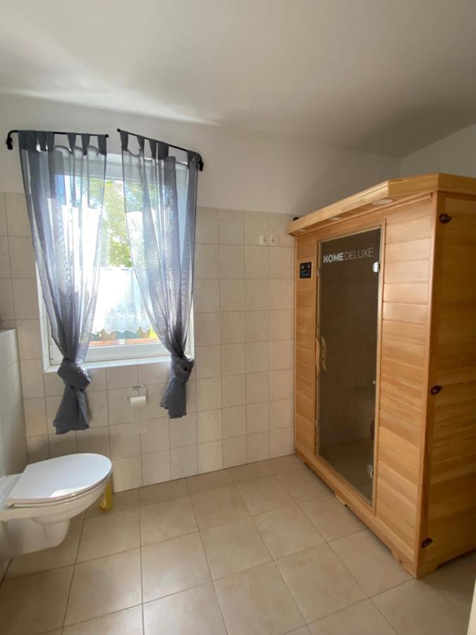Hébergement de vacances Am Gutspark 3, Klausdorf, Ca 250 M Bis Zur Badestelle